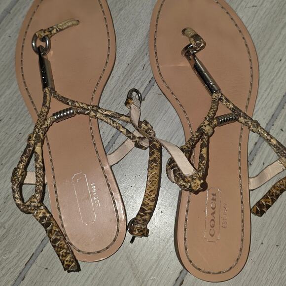 Coach Opal Natural Snake Skin Print Sandals Strappy Size 7 Summer Vacation - Picture 8 of 8